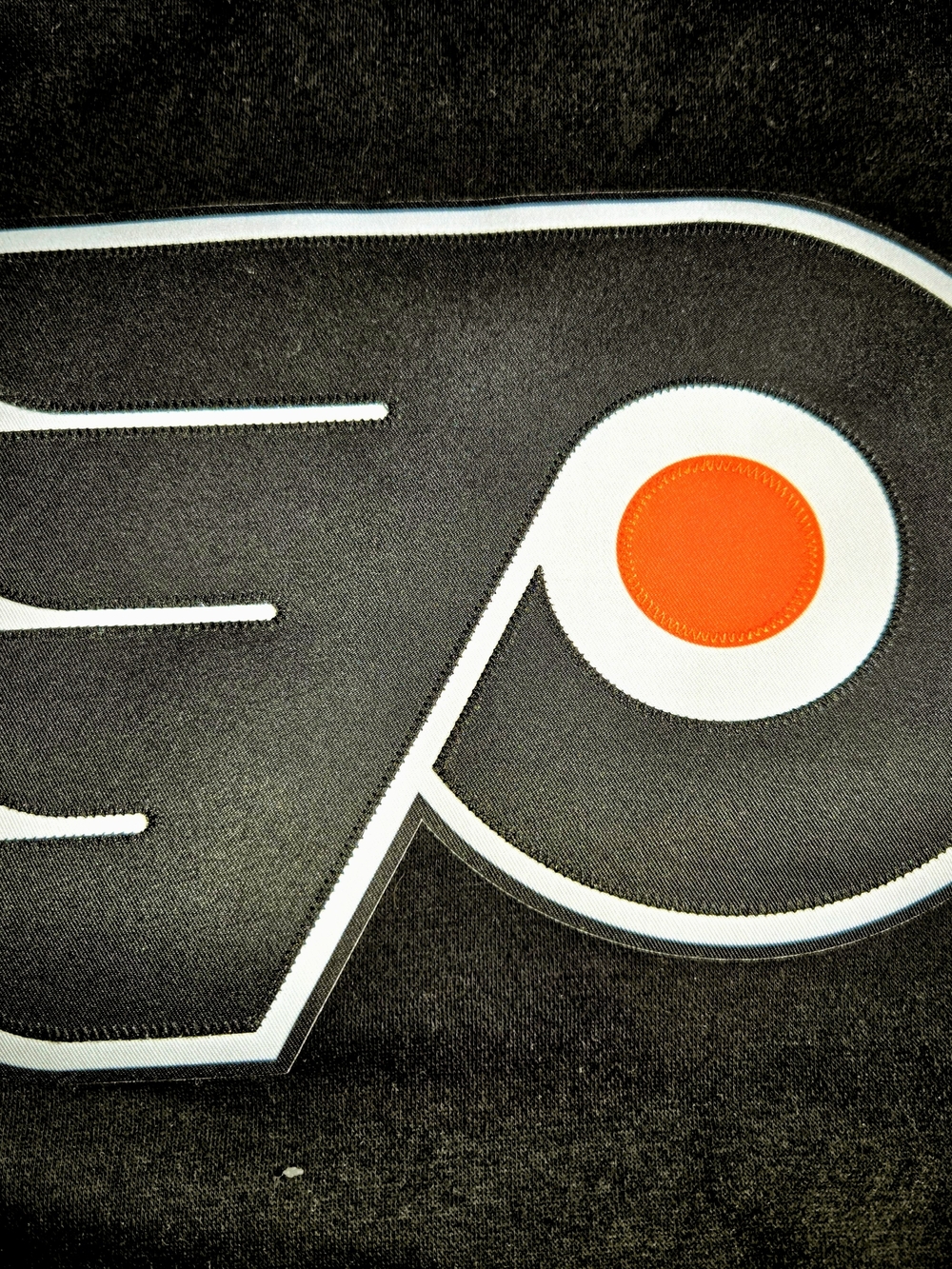 Flyers Men's Black Hoodie with Philadelphia Flyers Logo Size XL - Picture 4 of 7